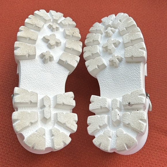 Steve Madden White Echo Fisherman Sandals Size 10 - Picture 4 of 5